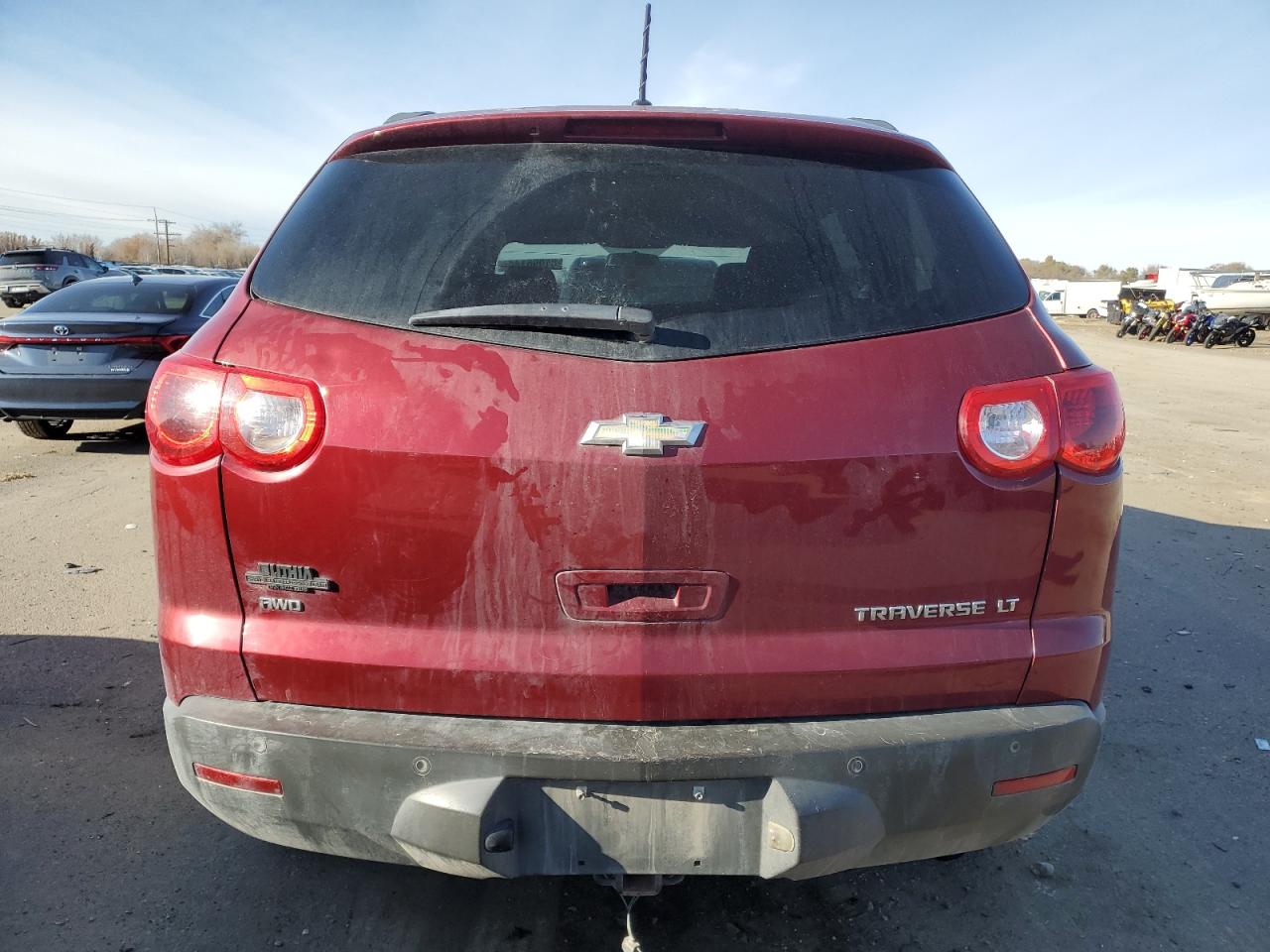 2011 Chevrolet Traverse - Image 6