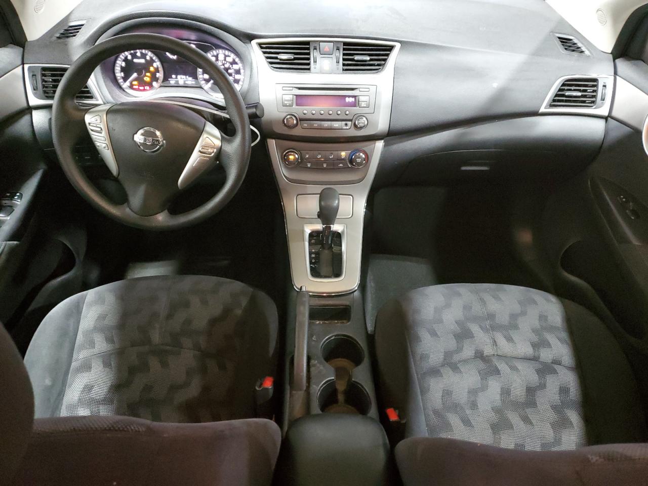 2013 Nissan Sentra - Image 8