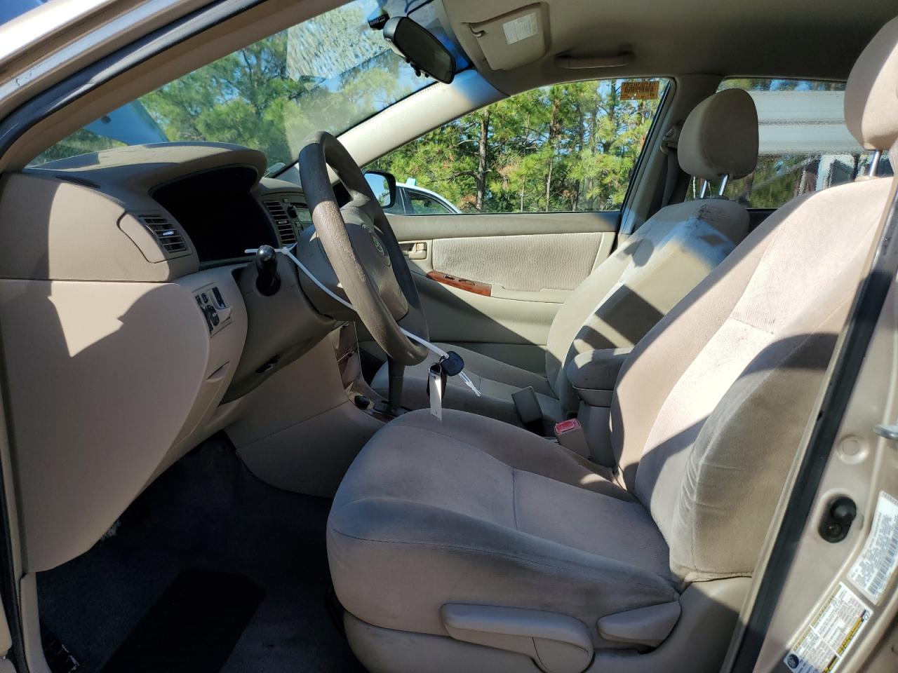 2005 Toyota Corolla - Image 7