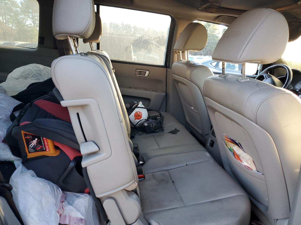 2012 Honda Pilot - Image 11