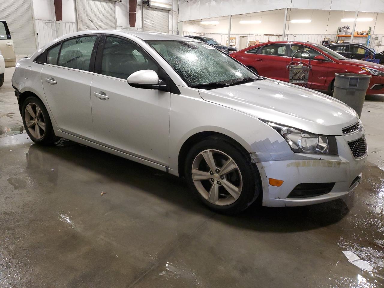 2014 Chevrolet Cruze - Image 4