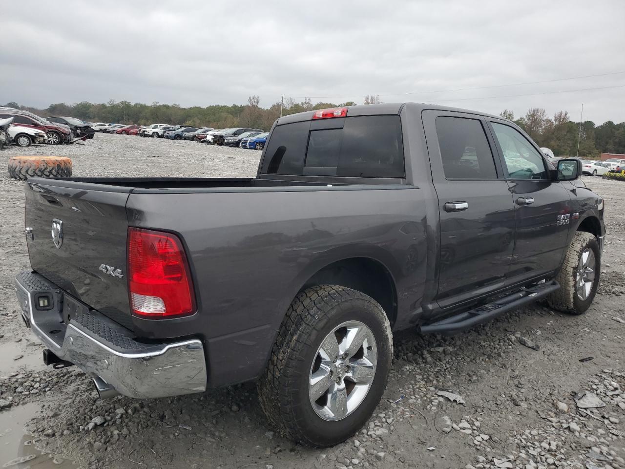 2017 RAM 1500 - Image 3