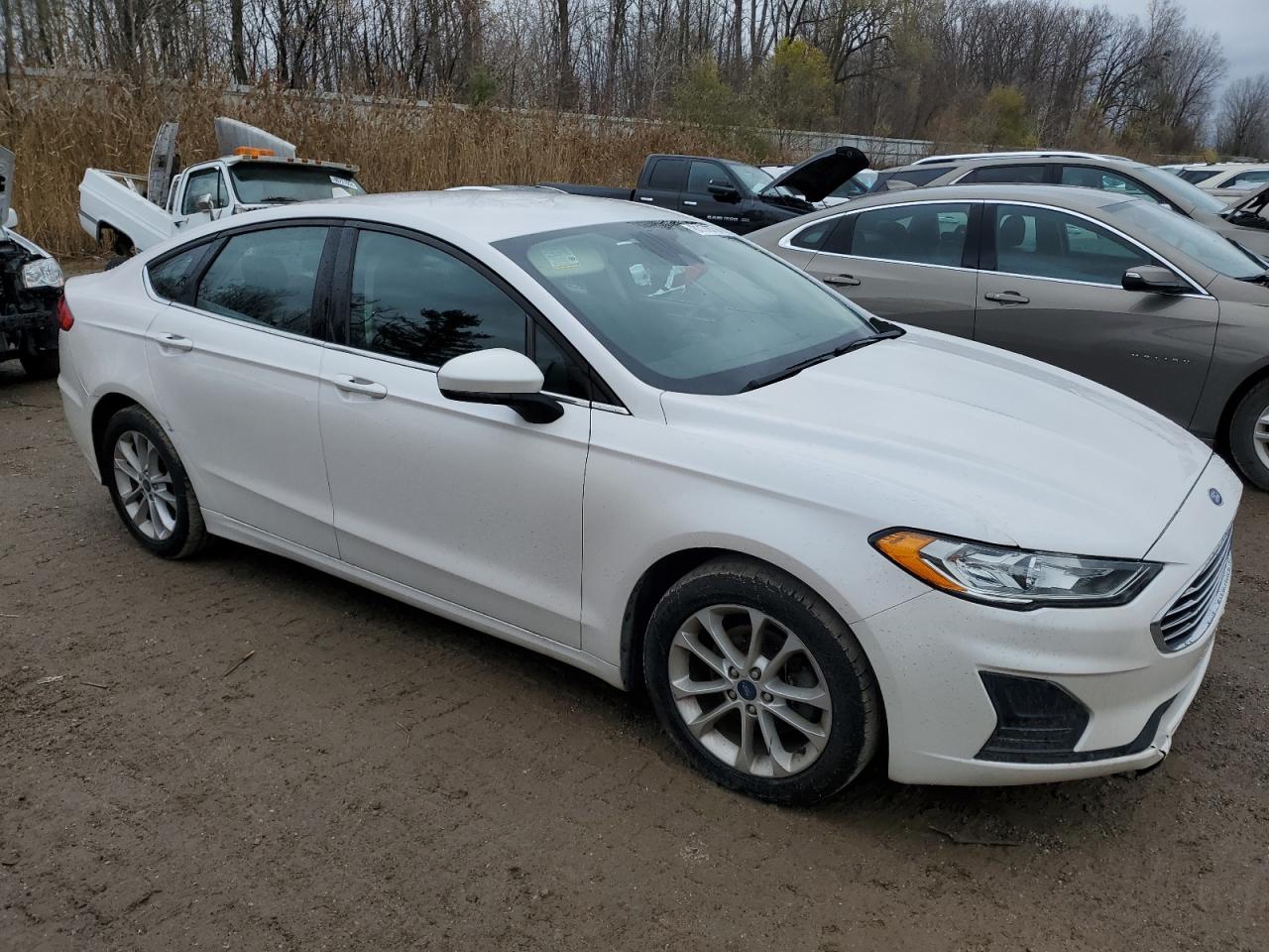 2020 Ford Fusion - Image 4