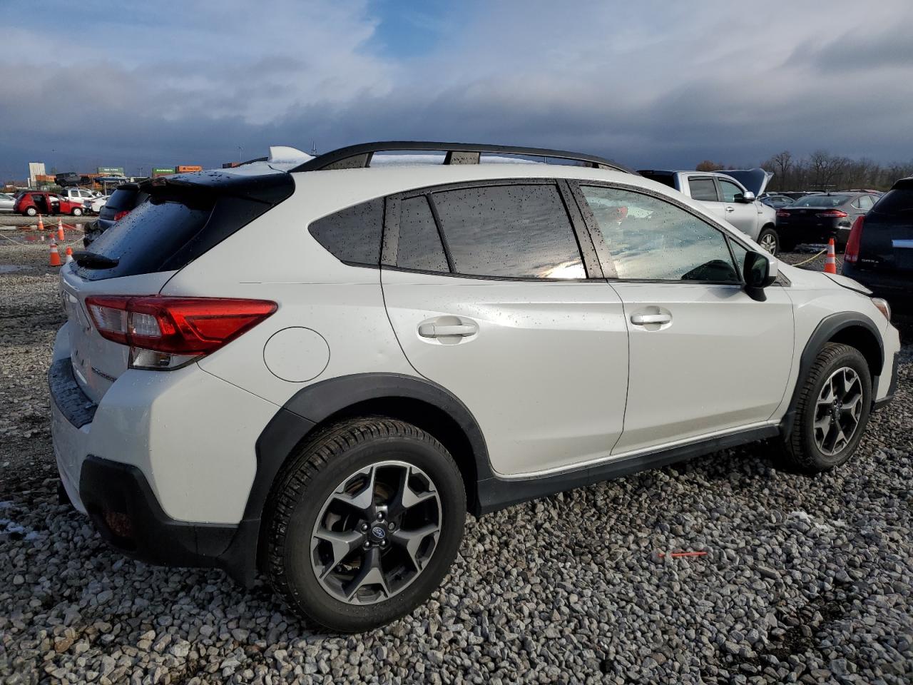 VIN JF2GTAEC4KH246182 2019 SUBARU CROSSTREK no.3