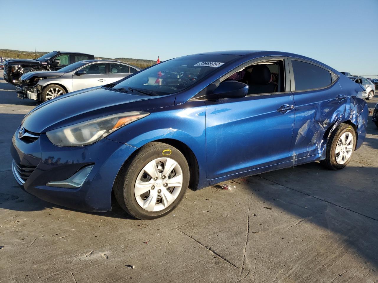 VIN 5NPDH4AE3GH708686 2016 HYUNDAI ELANTRA no.1