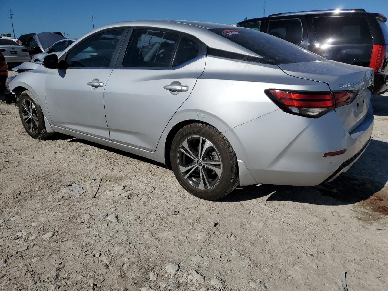 2020 Nissan Sentra - Image 2