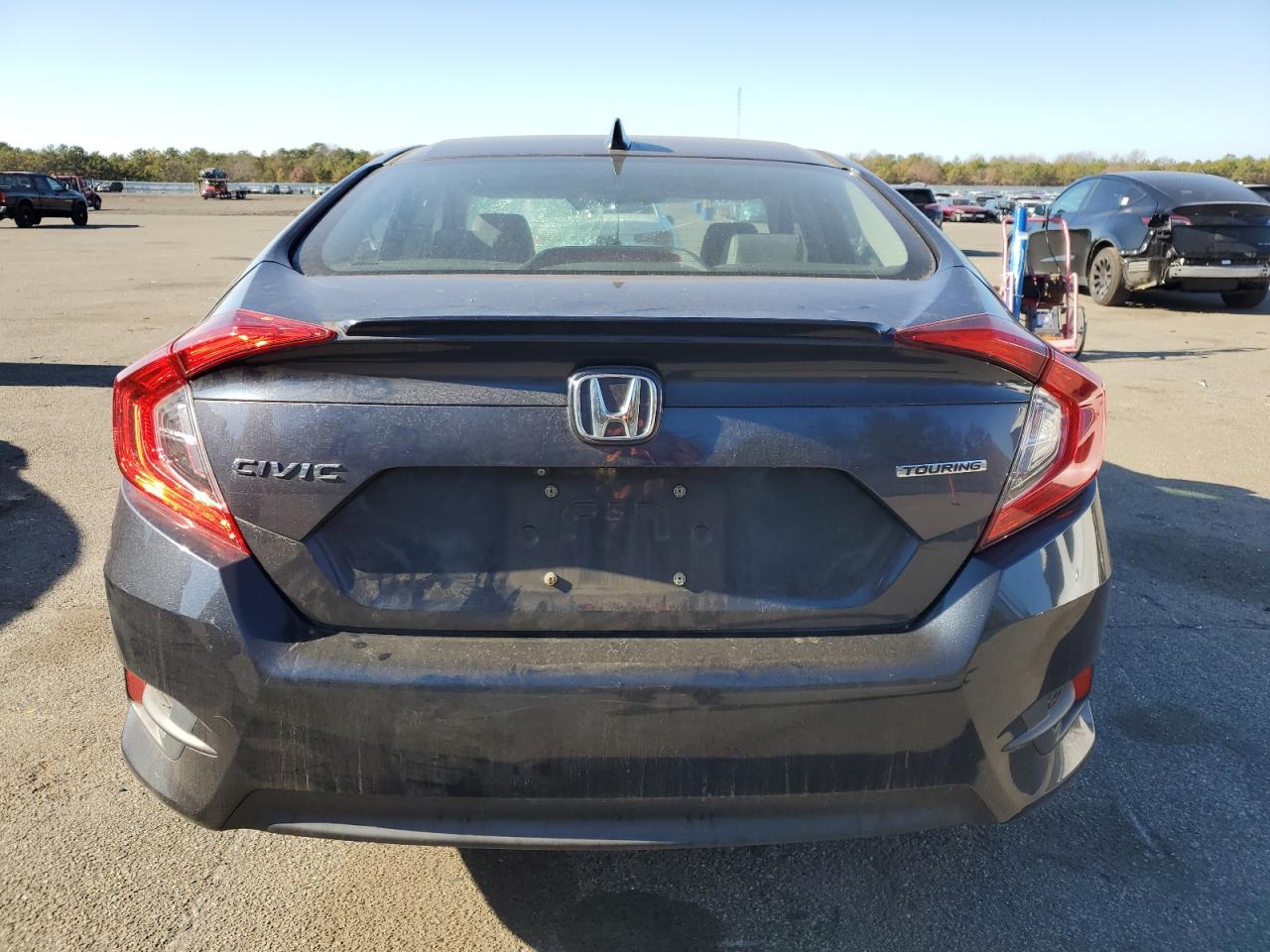 2017 Honda Civic Touring VIN: 2HGFC1F93HH656375 Lot: 79744504