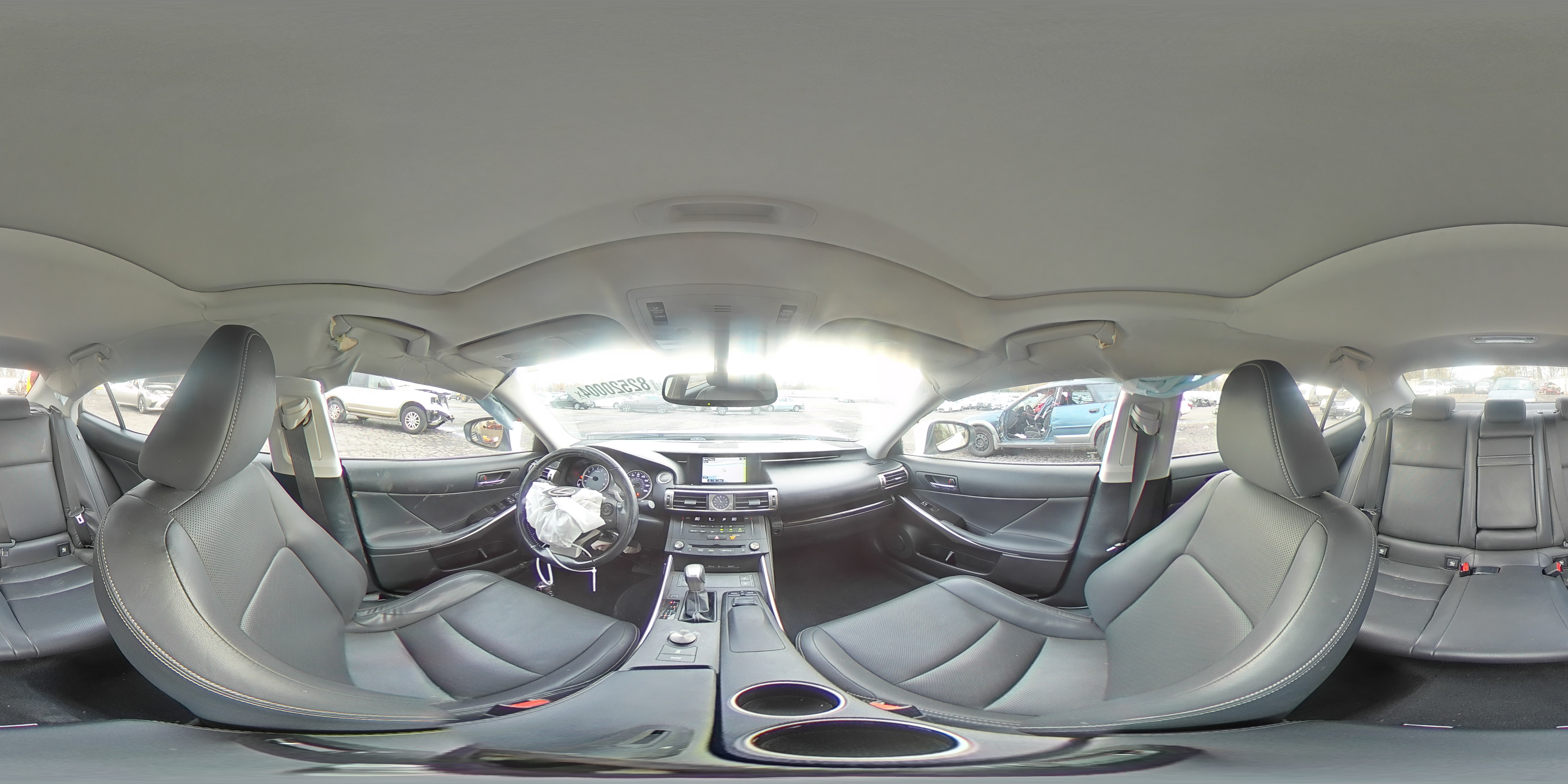 2016 Lexus IS - Image 13