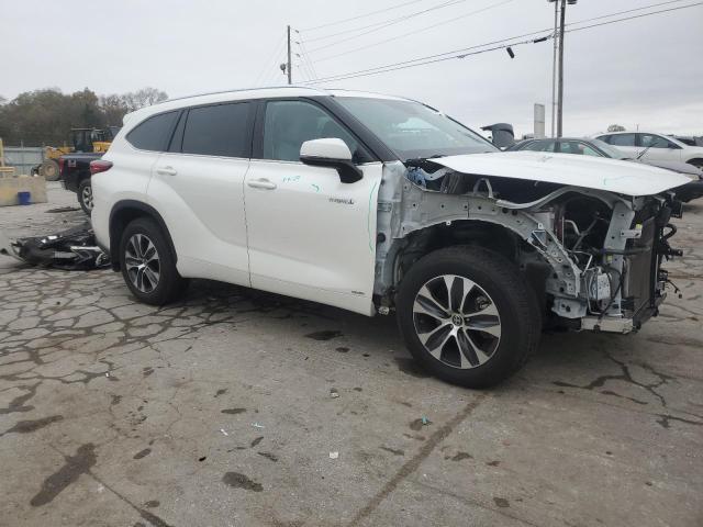  TOYOTA HIGHLANDER 2021 Белый