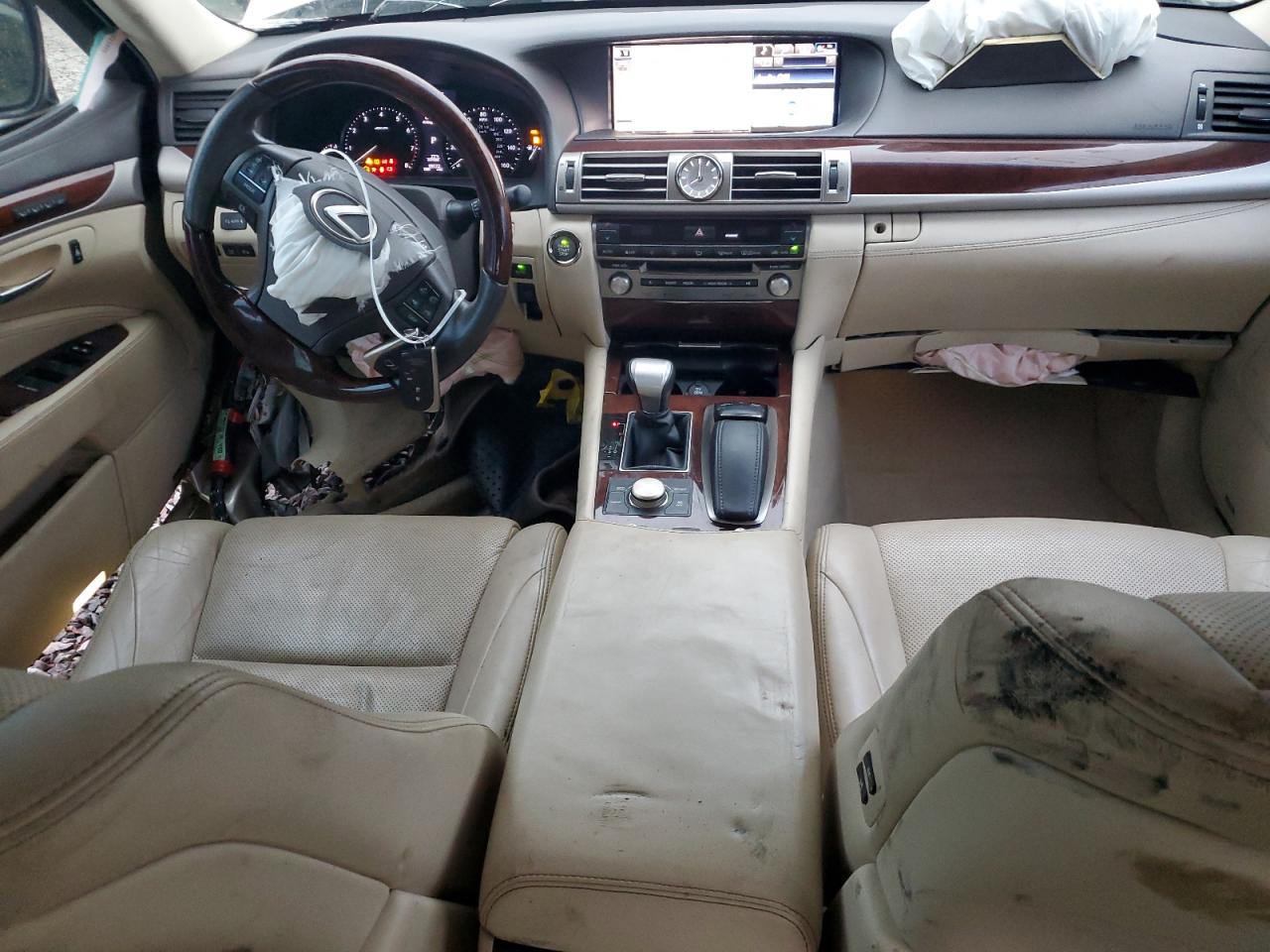 2014 Lexus LS - Image 8