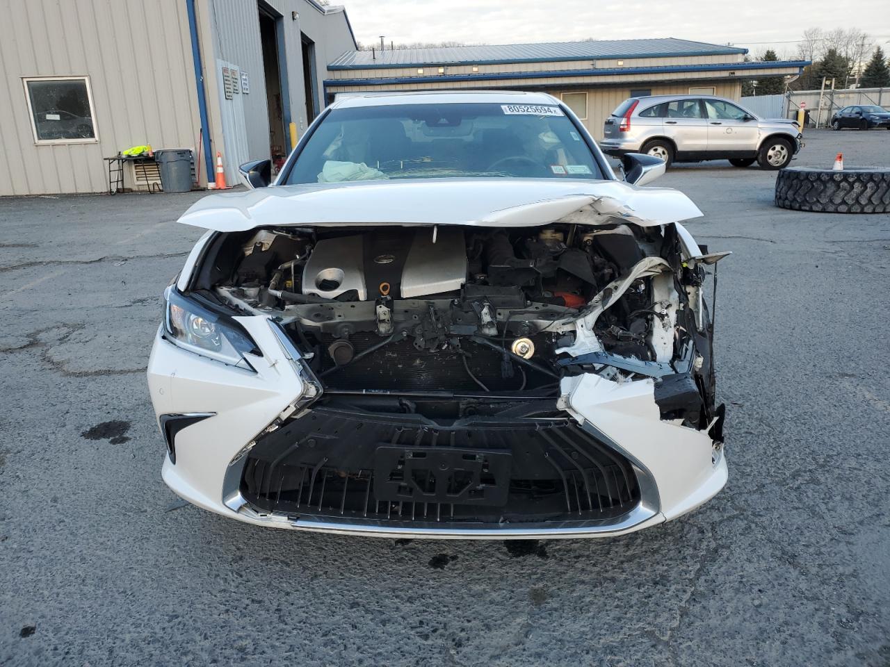 2020 Lexus ES - Image 5