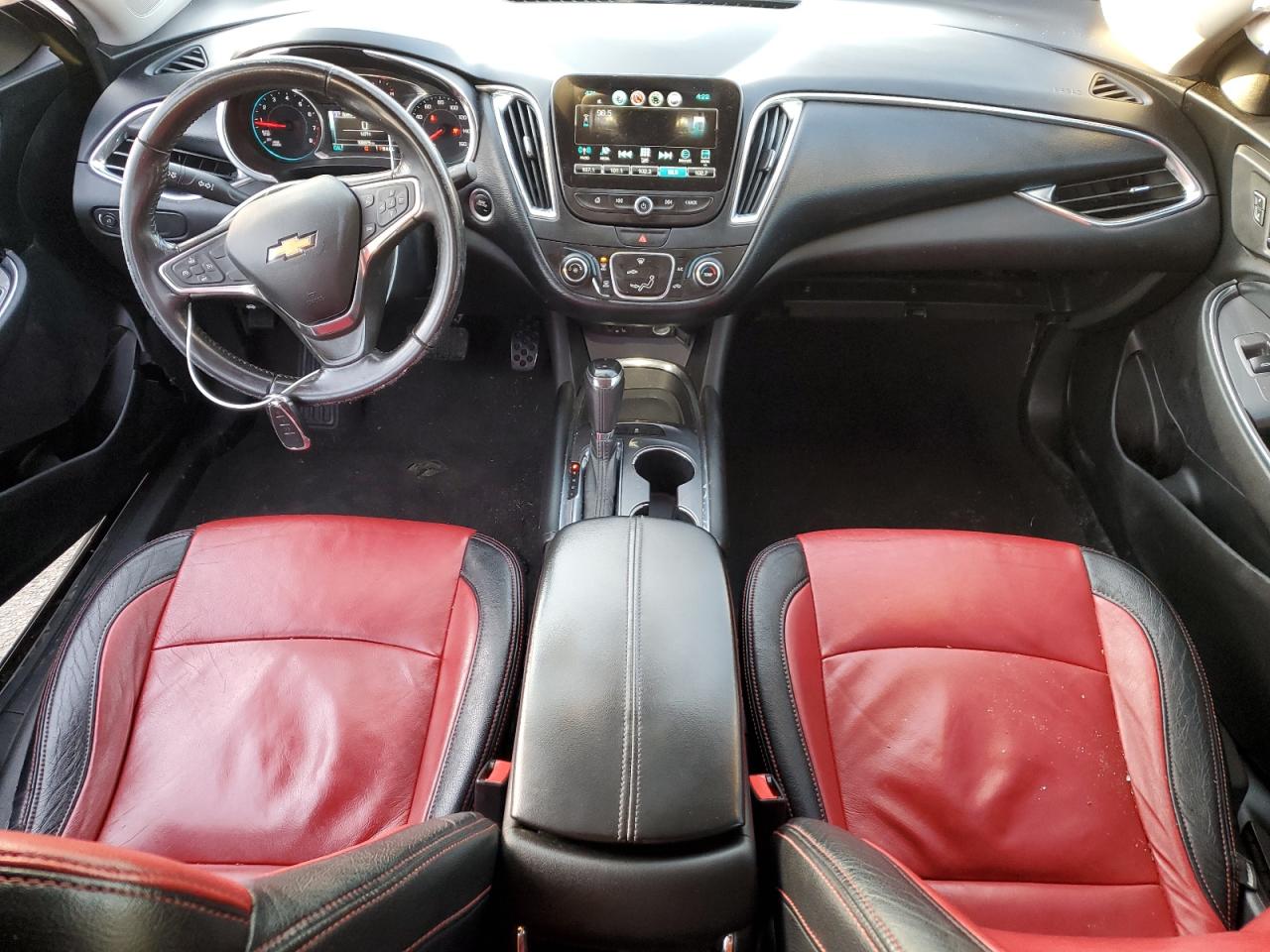 2018 Chevrolet Malibu - Image 8