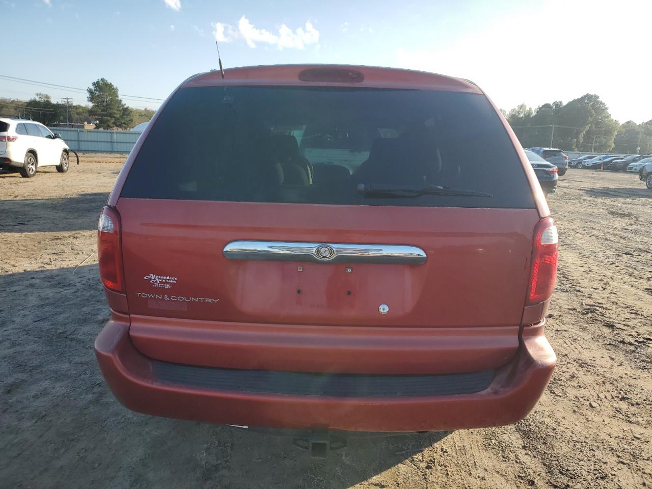 2003 Chrysler Town & Country VIN: 2C4GP24R73R362514 Lot: 79293044