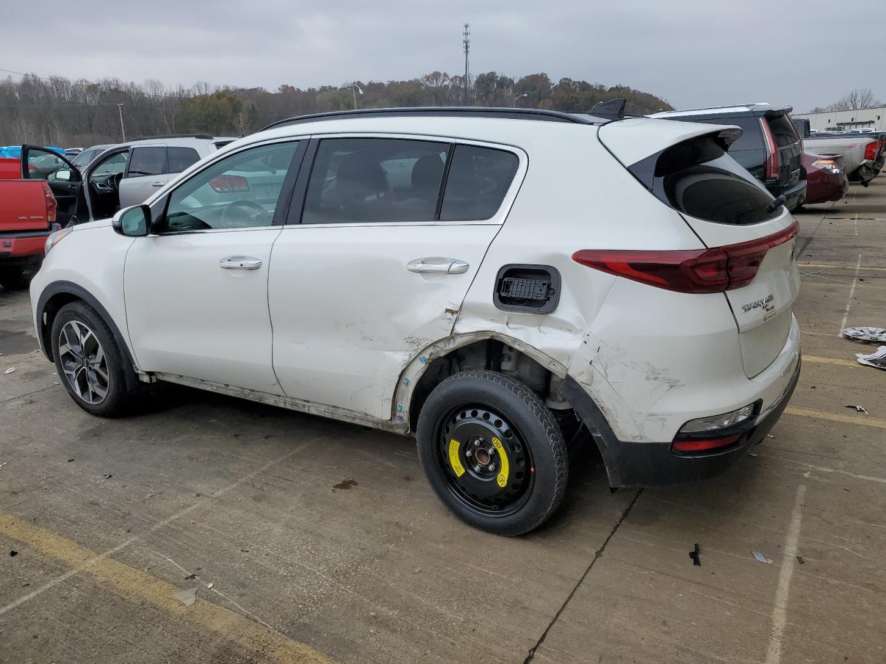 2020 Kia Sportage - Image 2