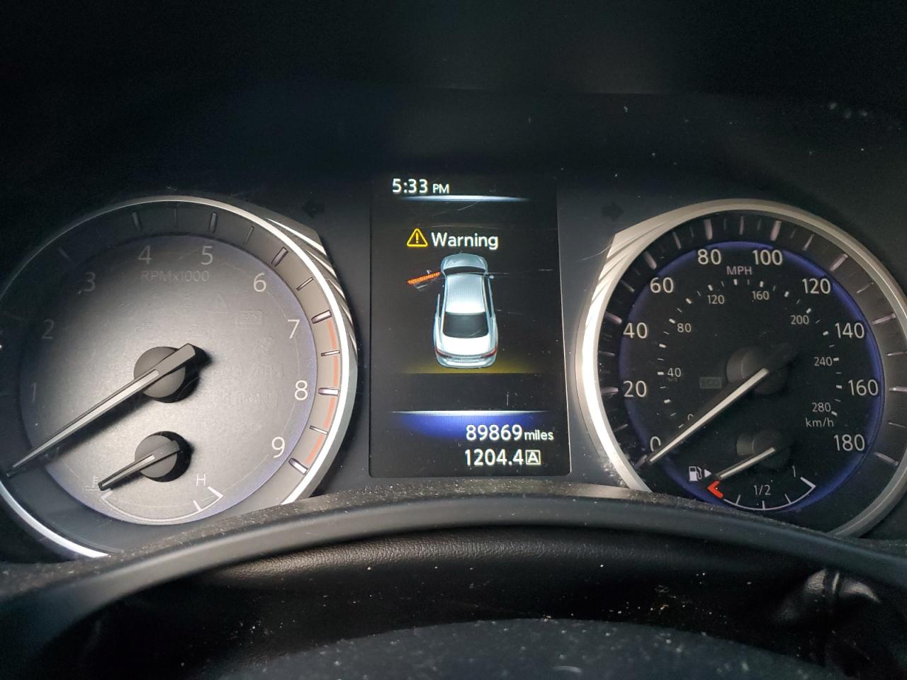 2017 Infiniti Q50 - Image 9