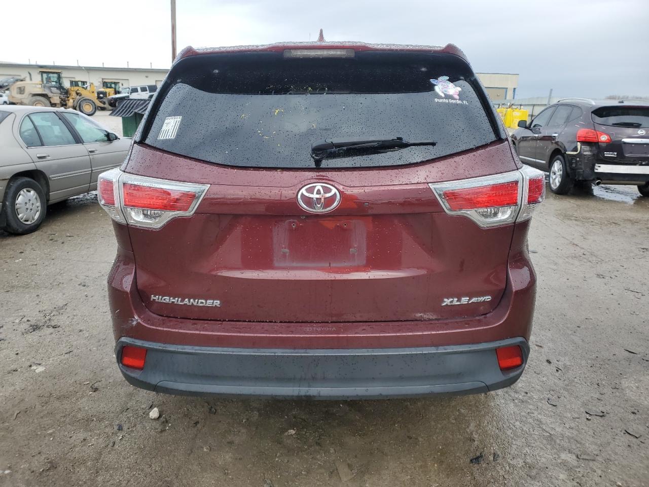 2015 Toyota Highlander - Image 6