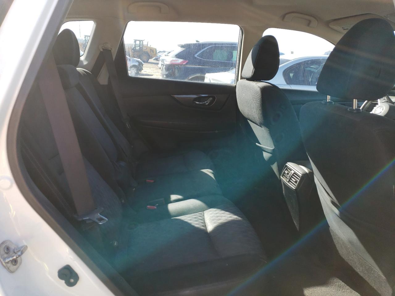 2017 Nissan Rogue - Image 11