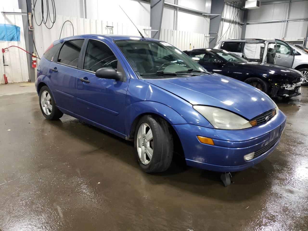 2004 Ford Focus - Image 4