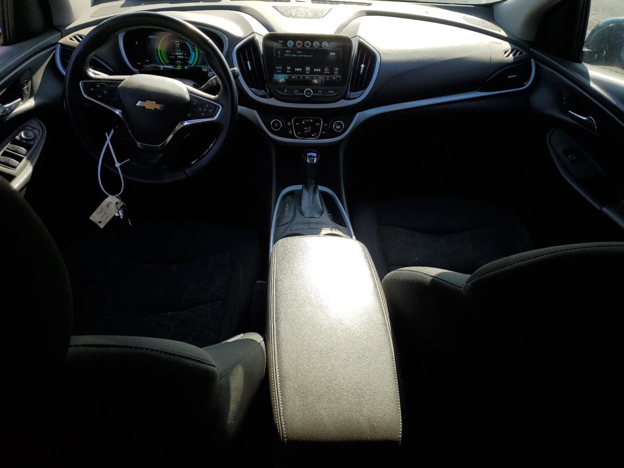 2017 Chevrolet Volt - Image 8