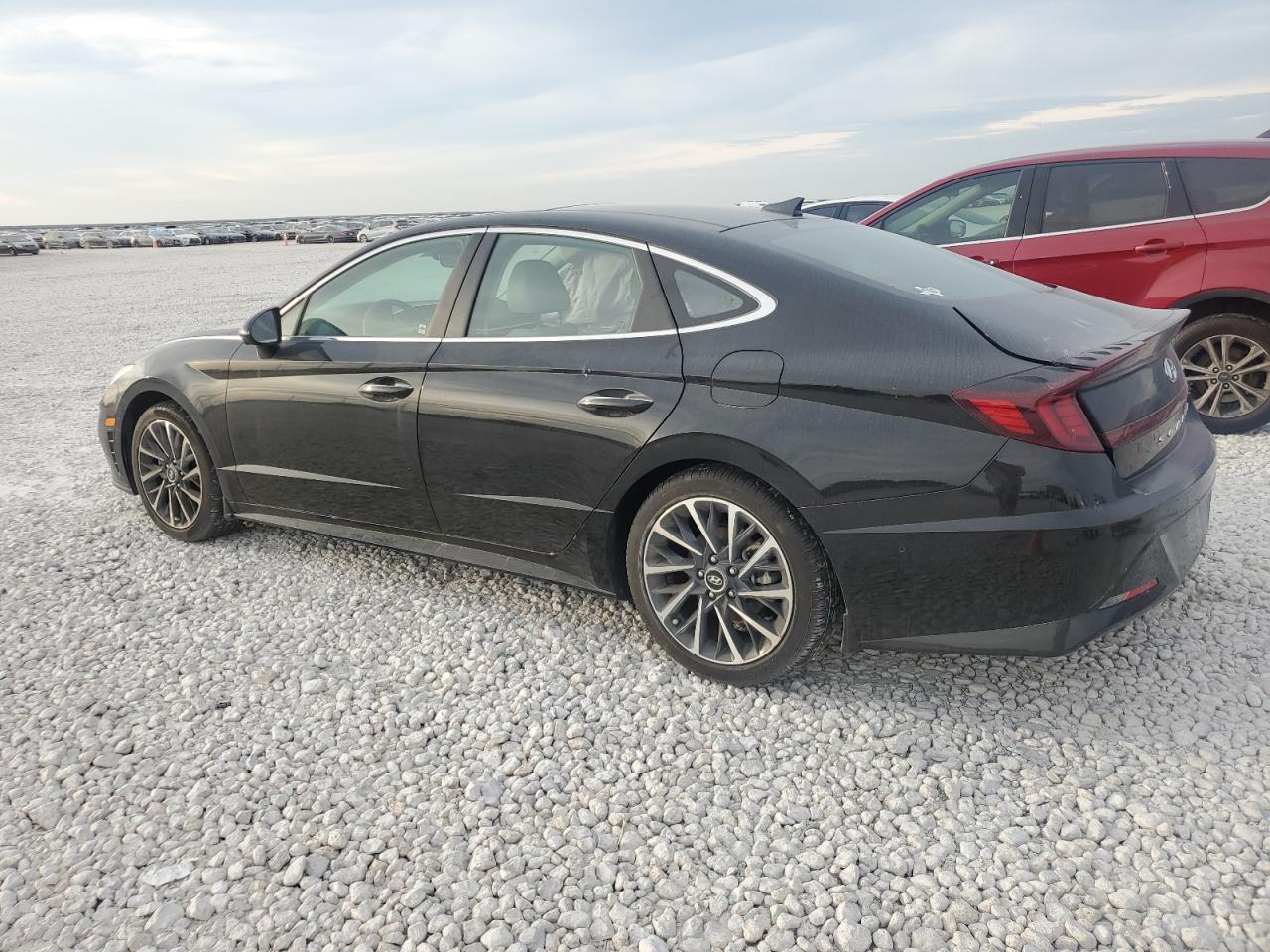 2022 Hyundai Sonata - Image 2