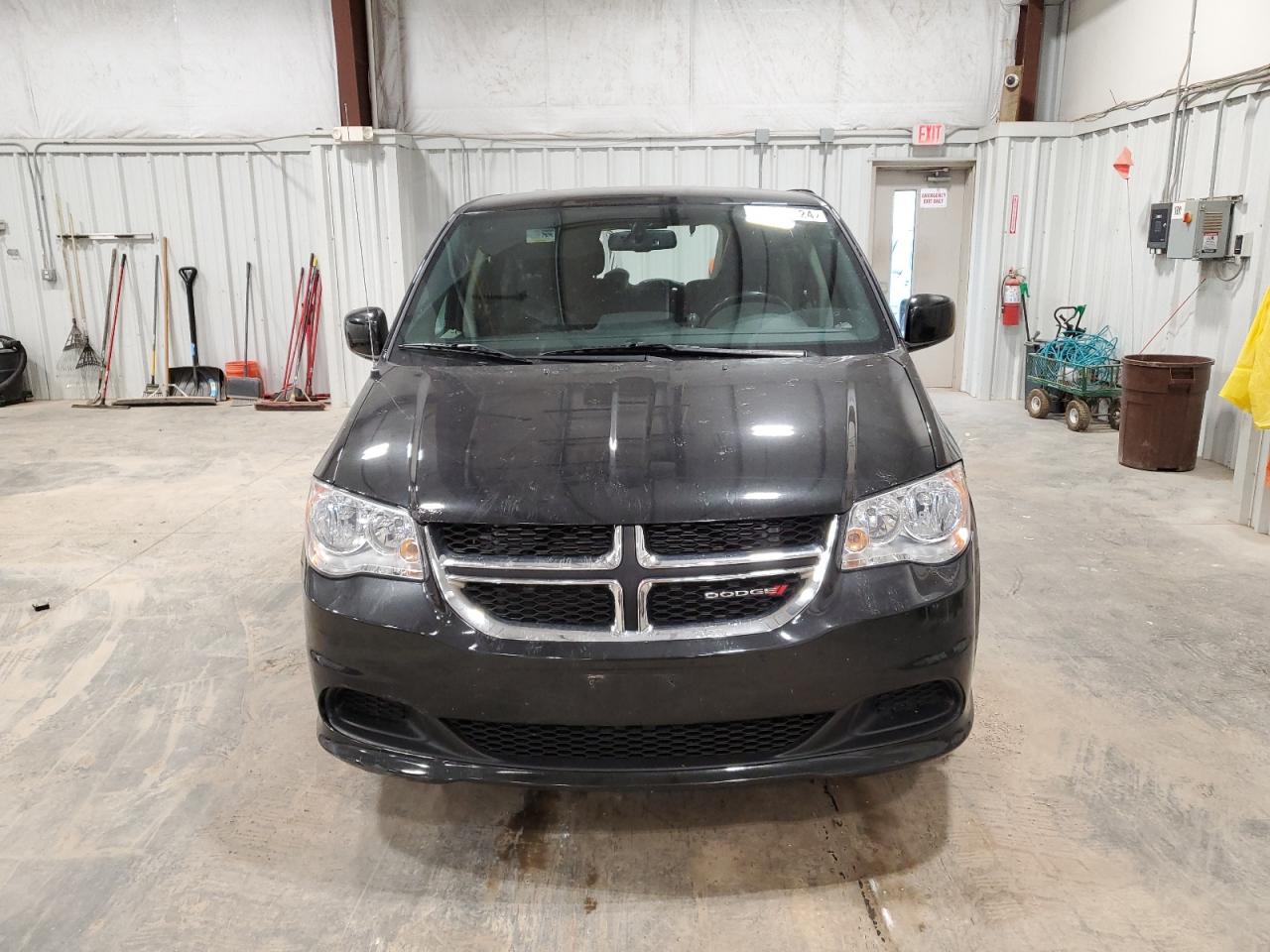2015 Dodge Caravan - Image 5
