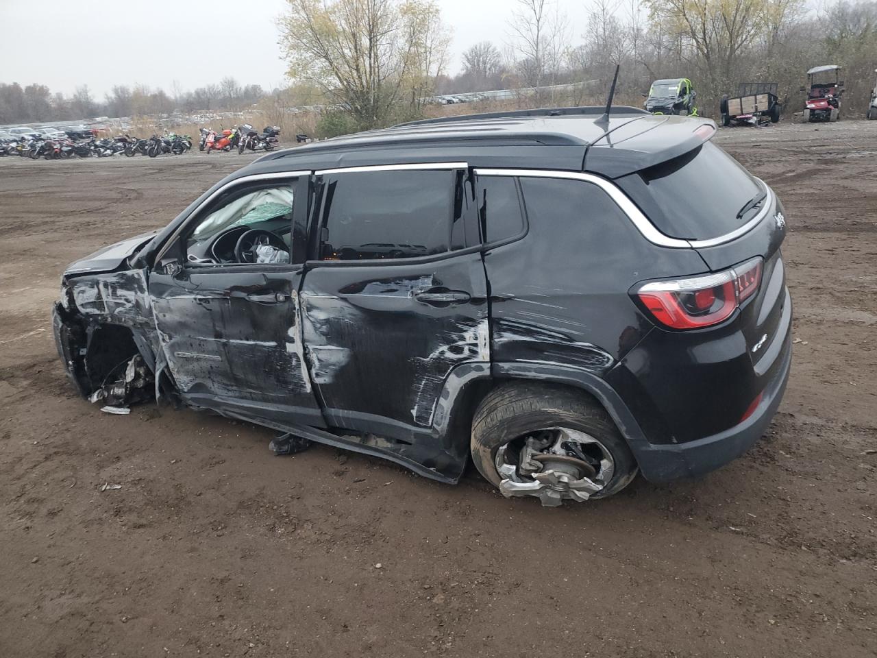 2018 Jeep Compass - Image 2