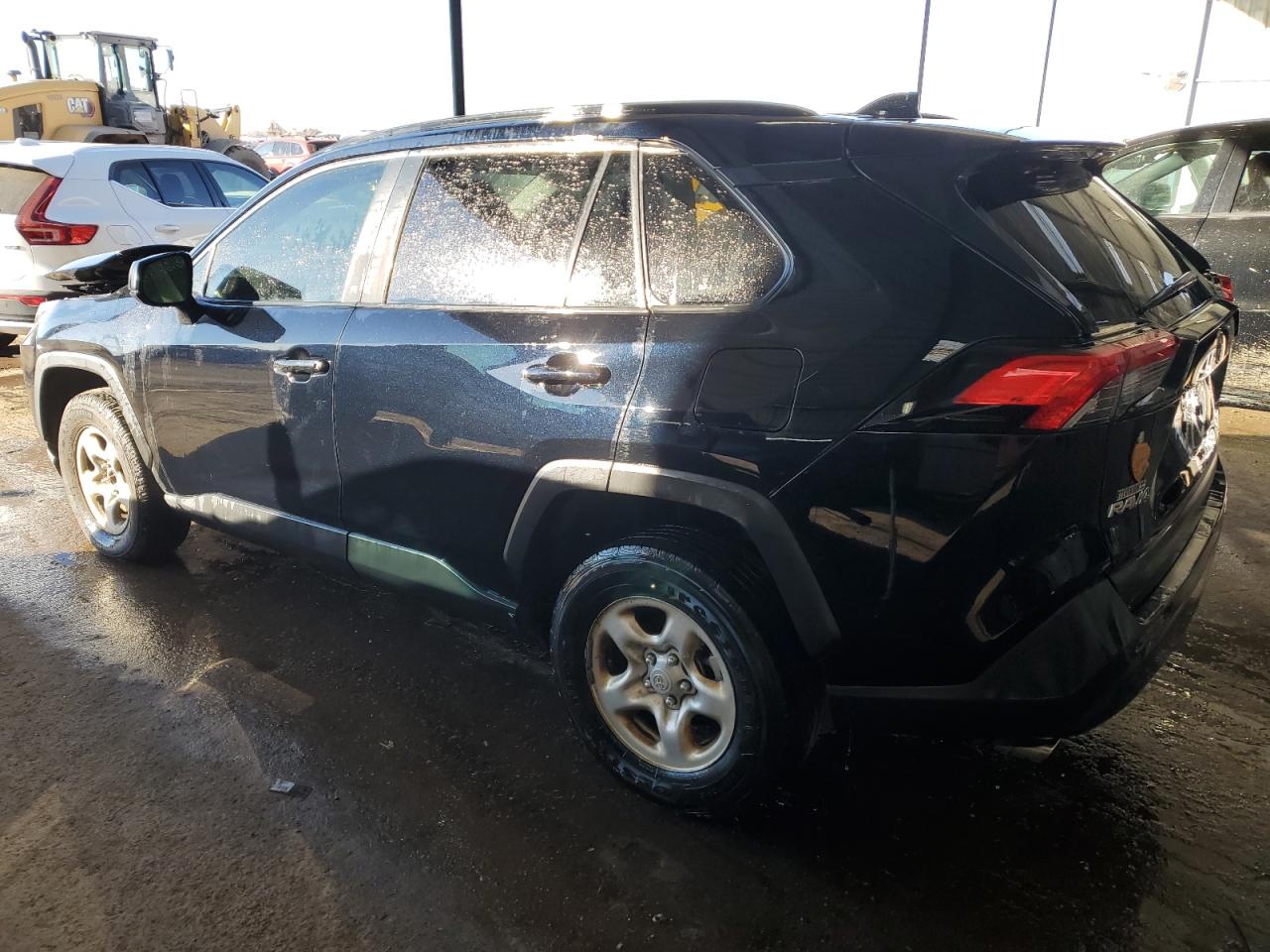 2020 Toyota RAV 4 - Image 2