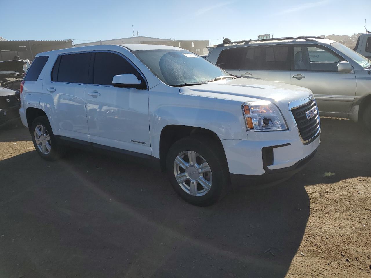 2016 GMC Terrain - Image 4