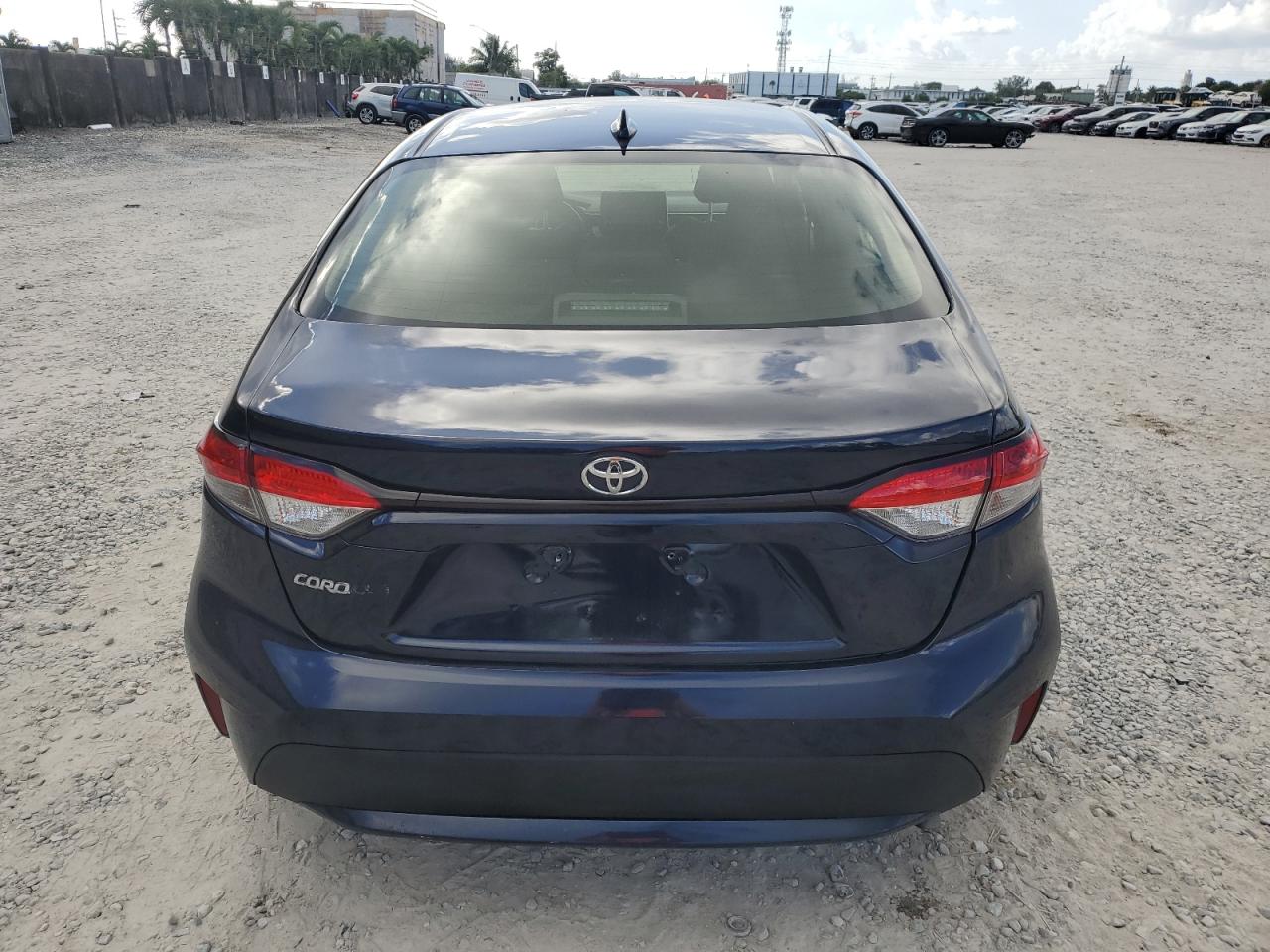 2021 Toyota Corolla Le VIN: JTDEPMAE3MJ137713 Lot: 79711304