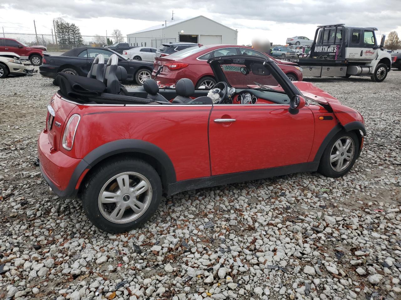 2008 Mini Cooper VIN: WMWRF33518TG18470 Lot: 79095684