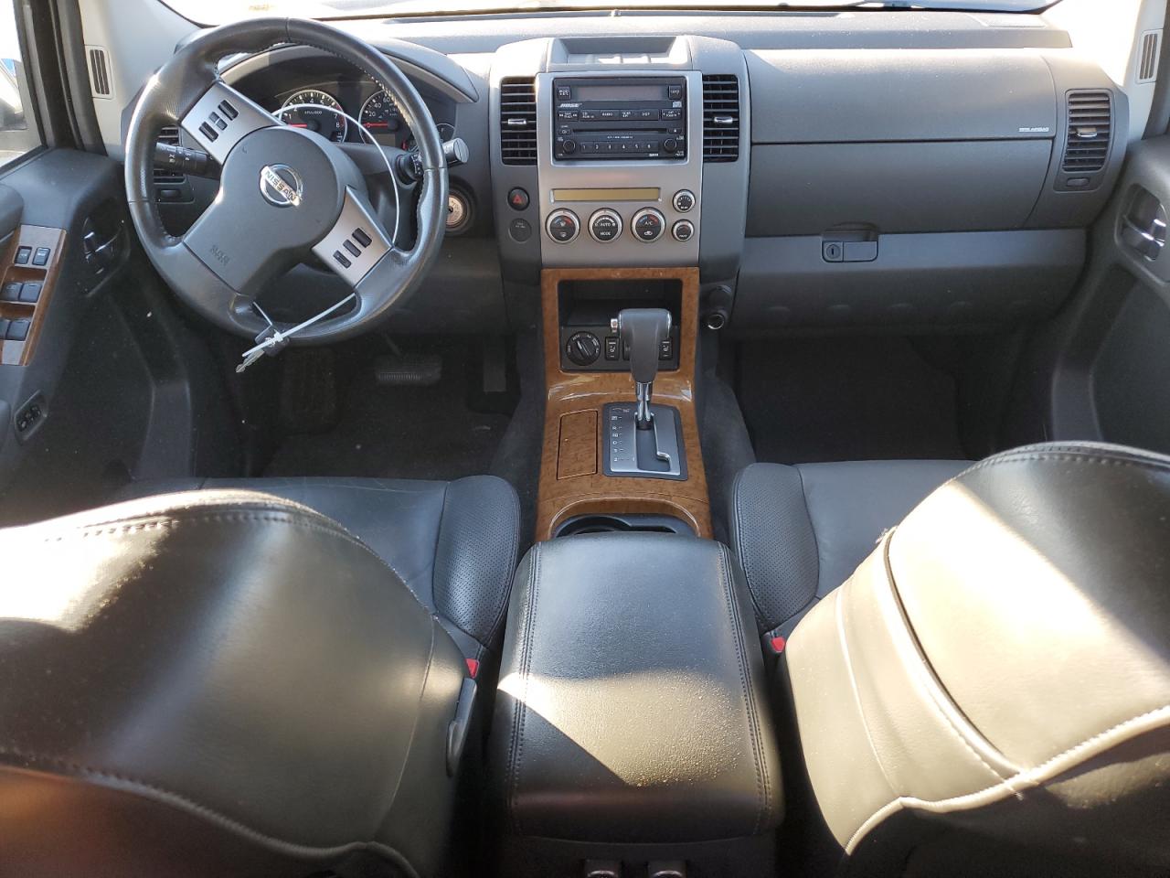 2005 Nissan Pathfinder Le VIN: 5N1AR18W15C706517 Lot: 81557384