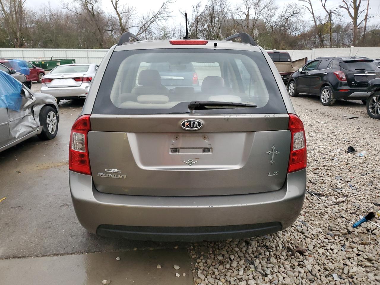 2010 Kia Rondo Lx VIN: KNAHG8C80A7300724 Lot: 78953124