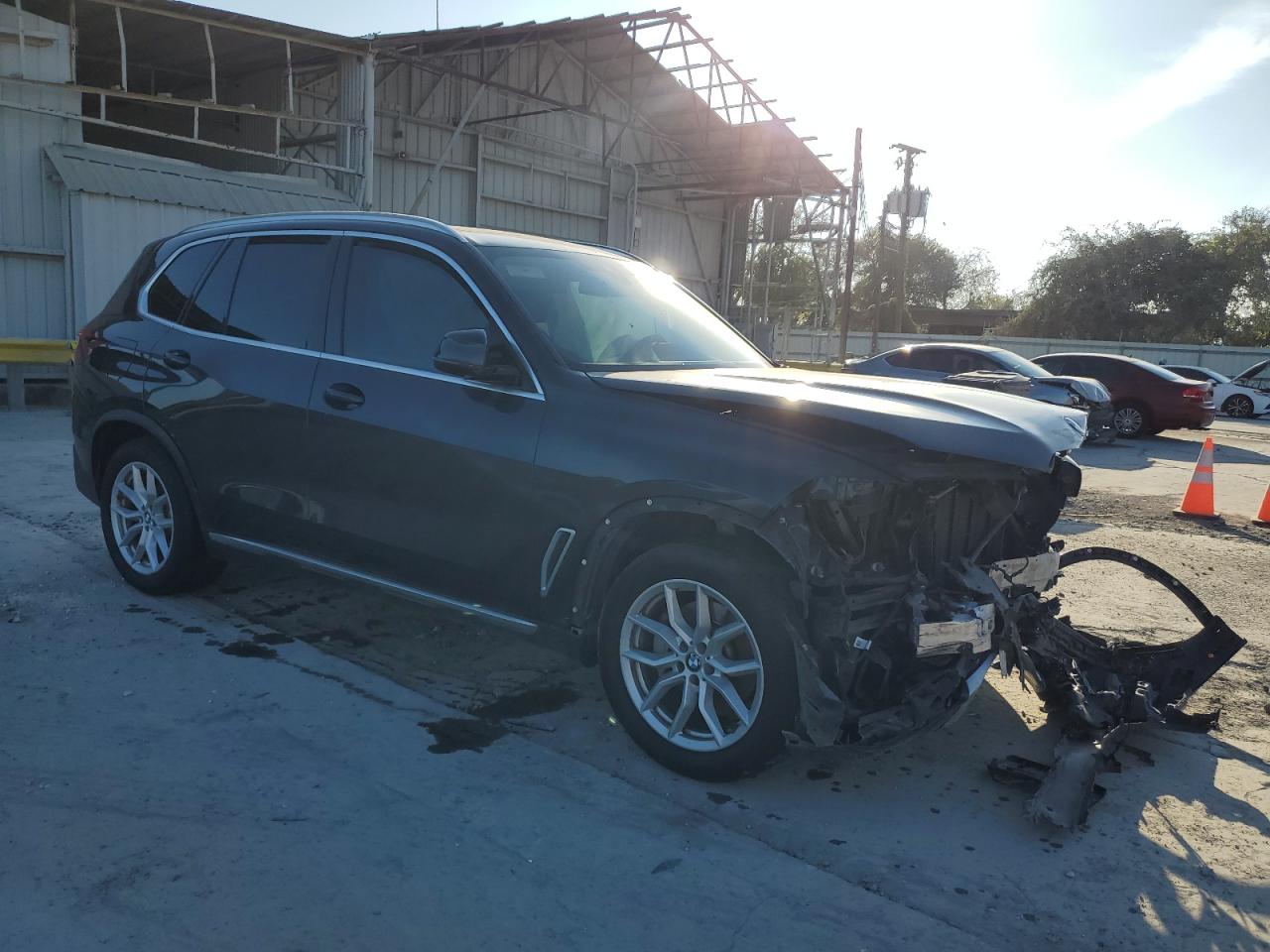 VIN 5UXCR4C00L9B00865 2020 BMW X5 no.4