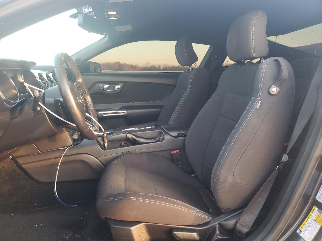 2017 Ford Mustang - Image 7