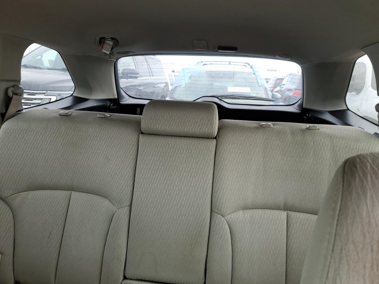 2012 Subaru Outback - Image 10