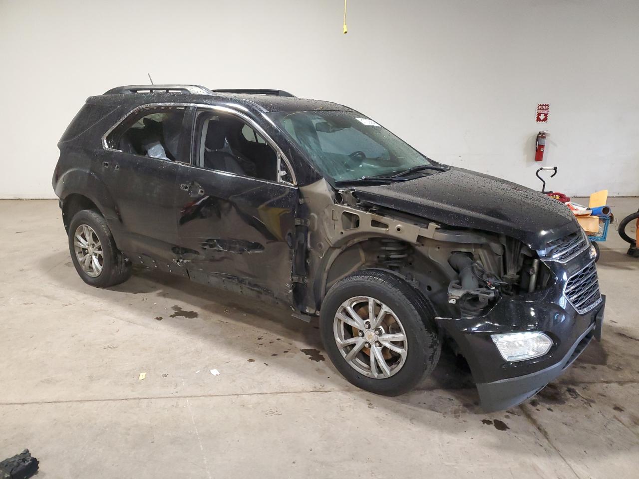 2017 Chevrolet Equinox - Image 4