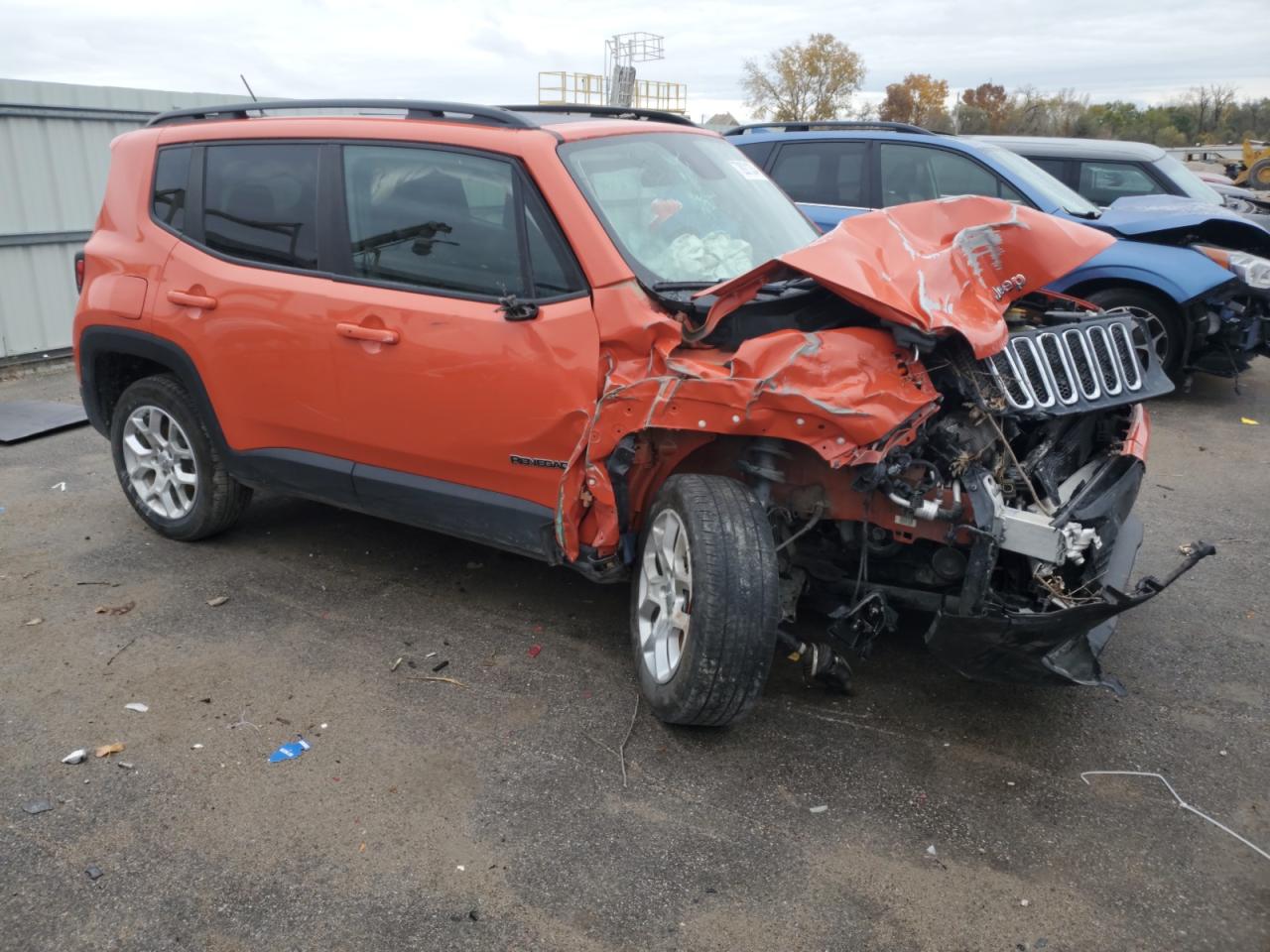 2015 Jeep Renegade - Image 4