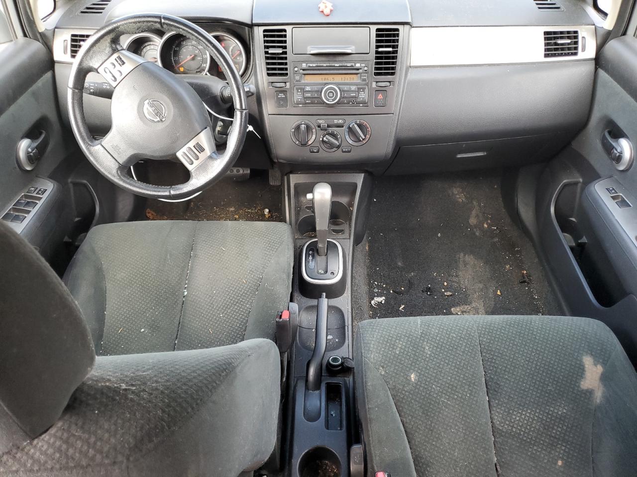 2012 Nissan Versa - Image 8