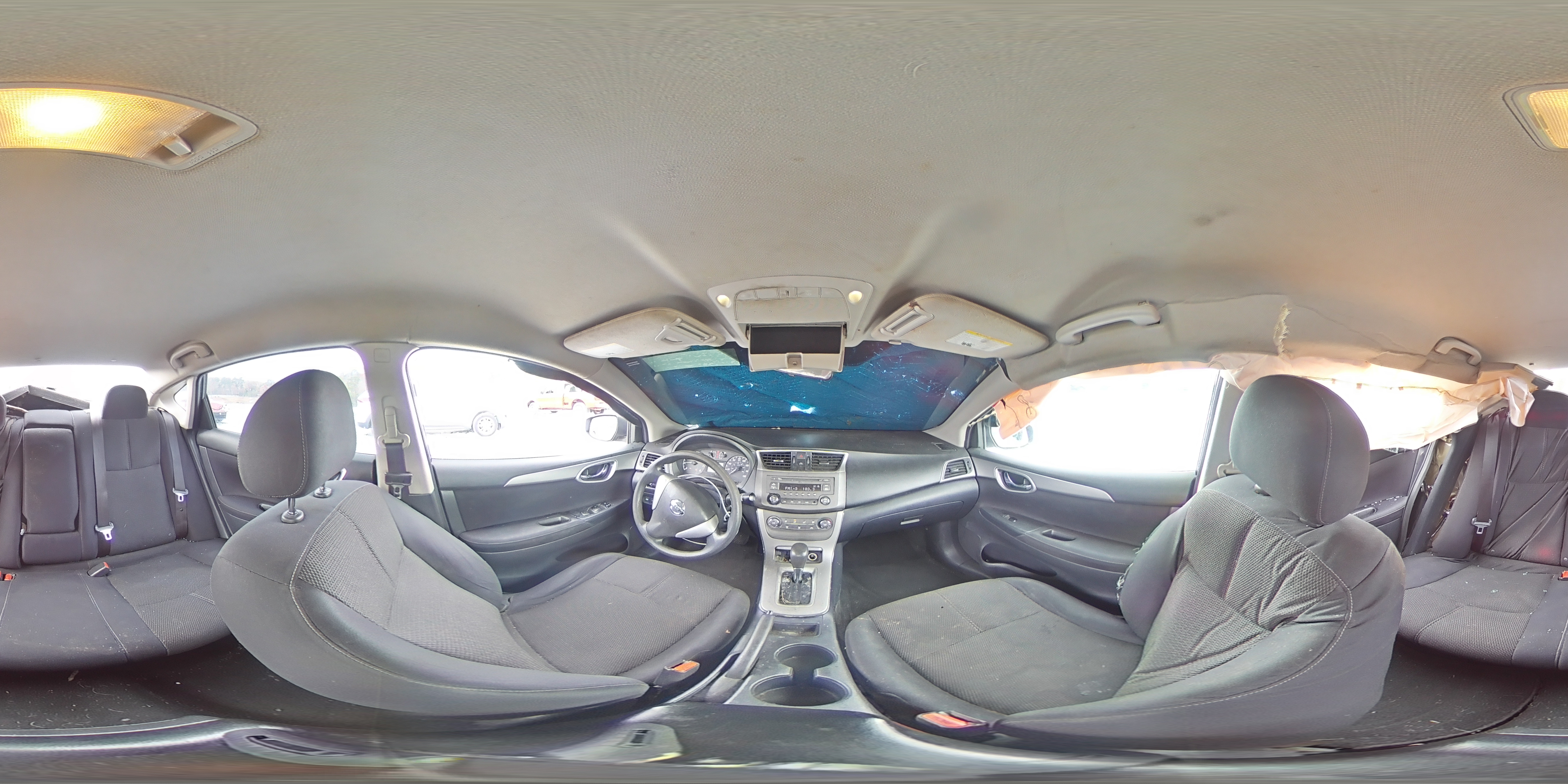 2014 Nissan Sentra - Image 12