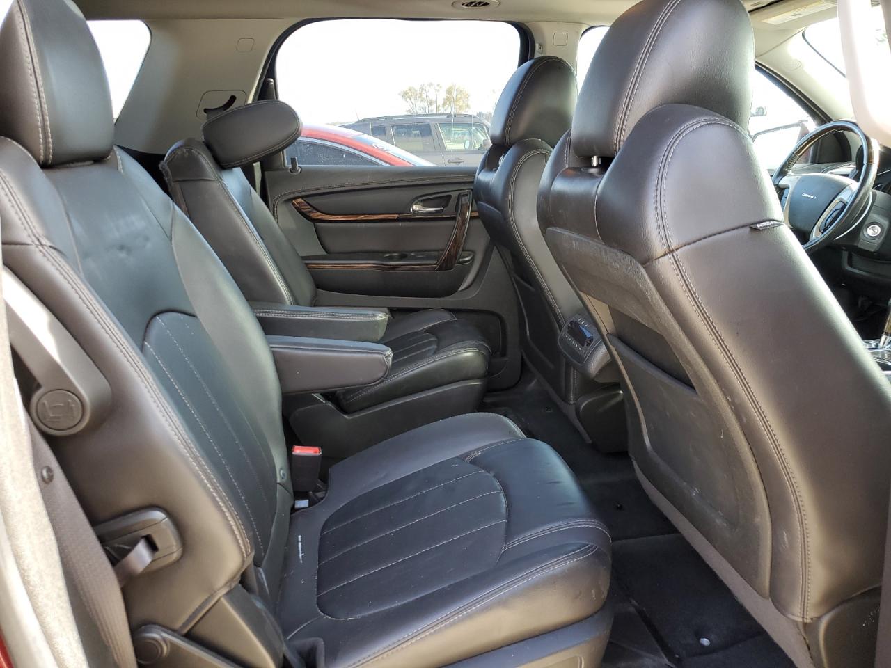 2015 GMC Acadia - Image 11