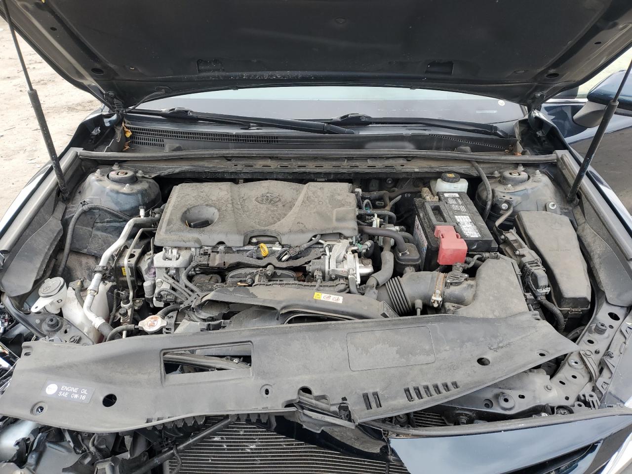 2018 Toyota Camry - Image 11