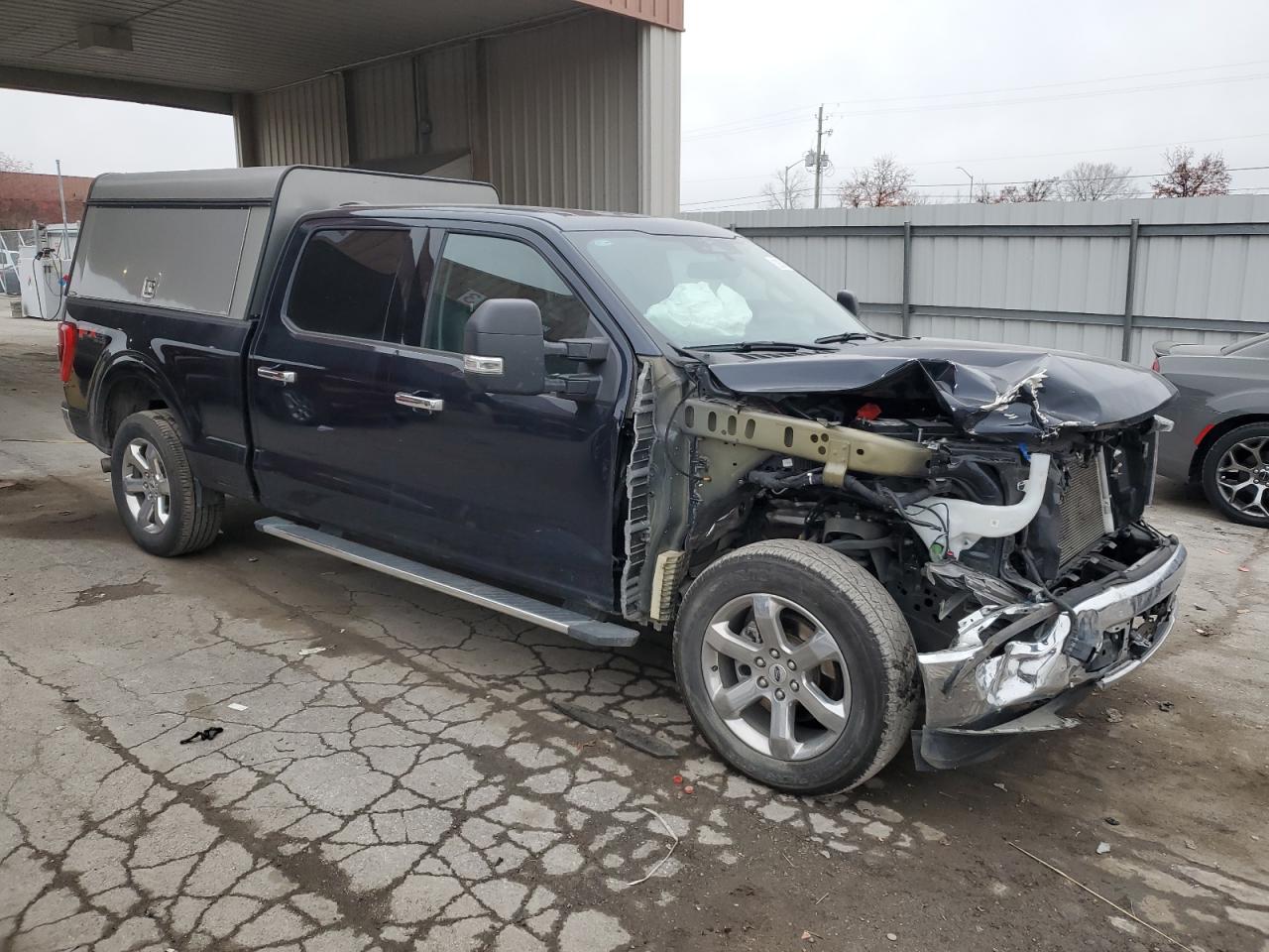 2023 Ford F-150 - Image 4