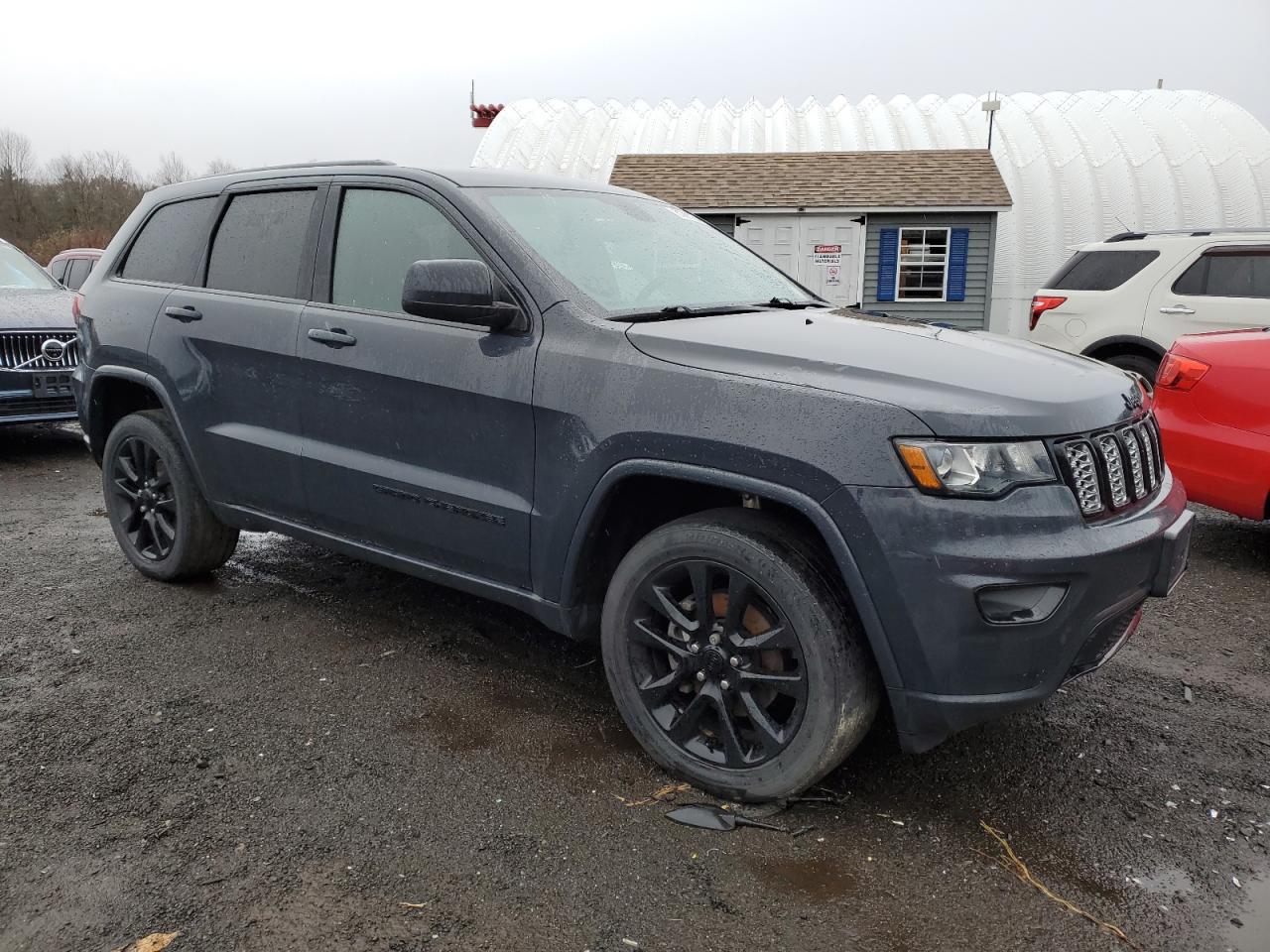 2018 Jeep Grand Cherokee Laredo VIN: 1C4RJFAG7JC240892 Lot: 81991254