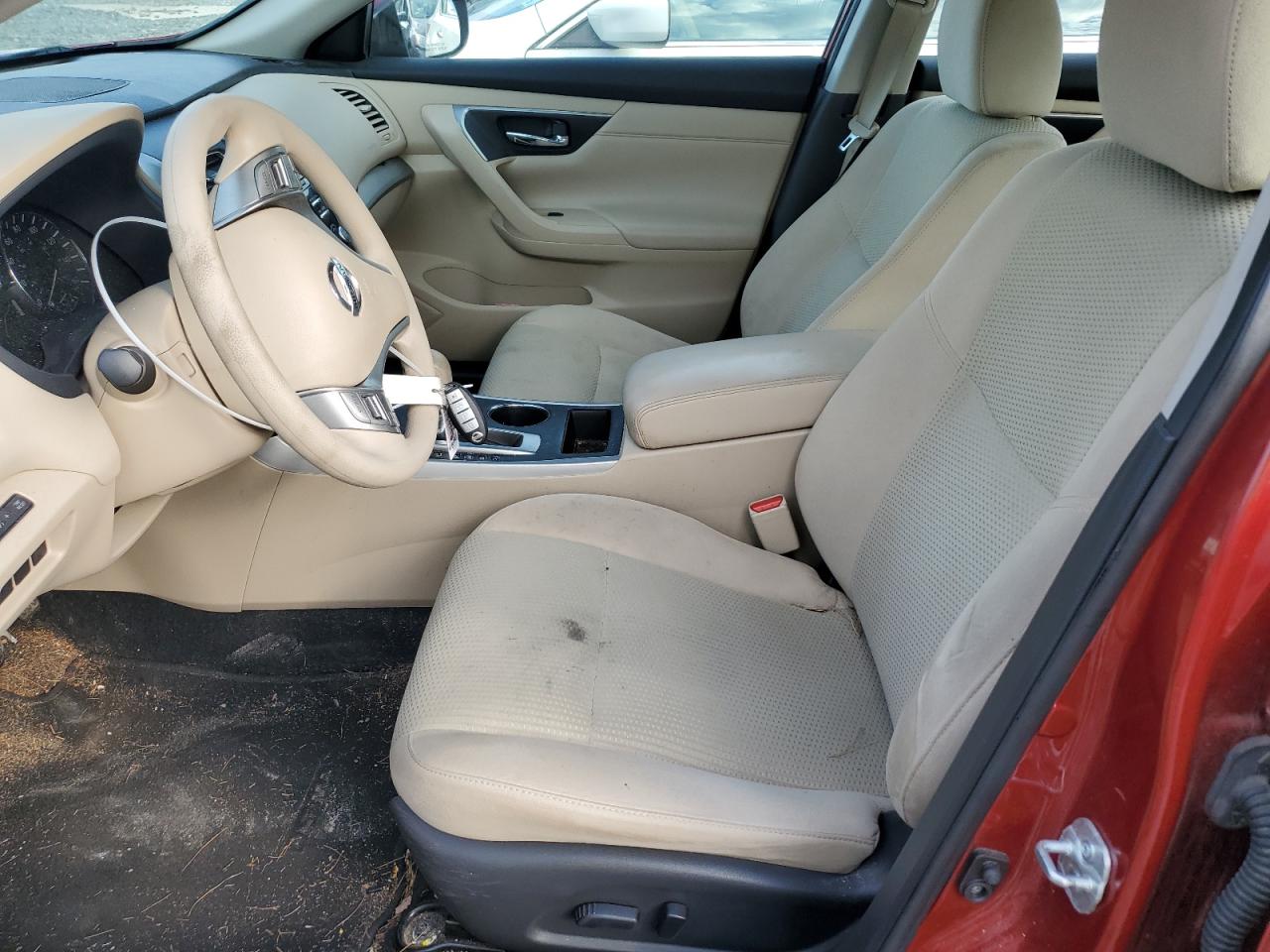 2015 Nissan Altima - Image 7