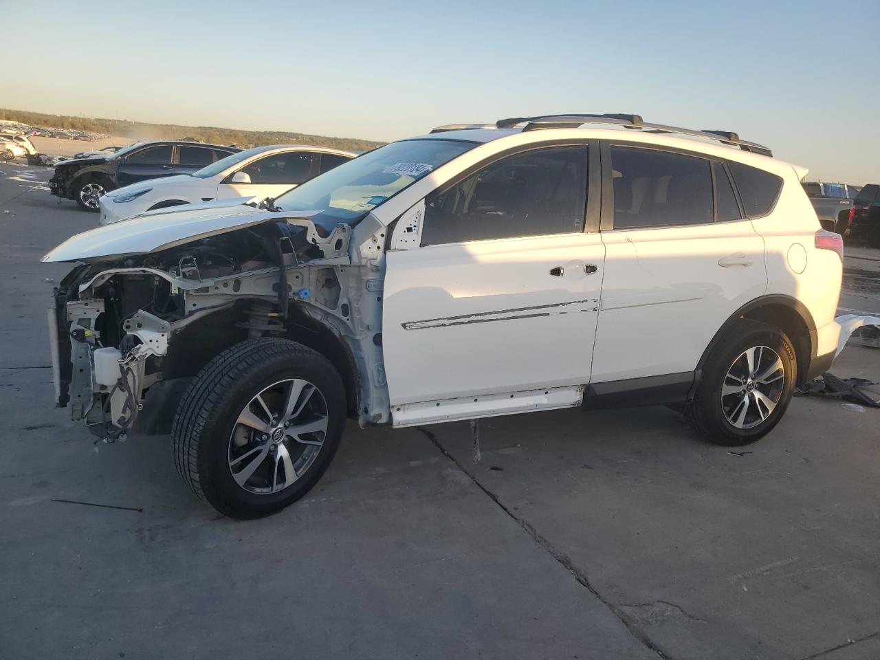 2017 Toyota RAV 4 - Image 1