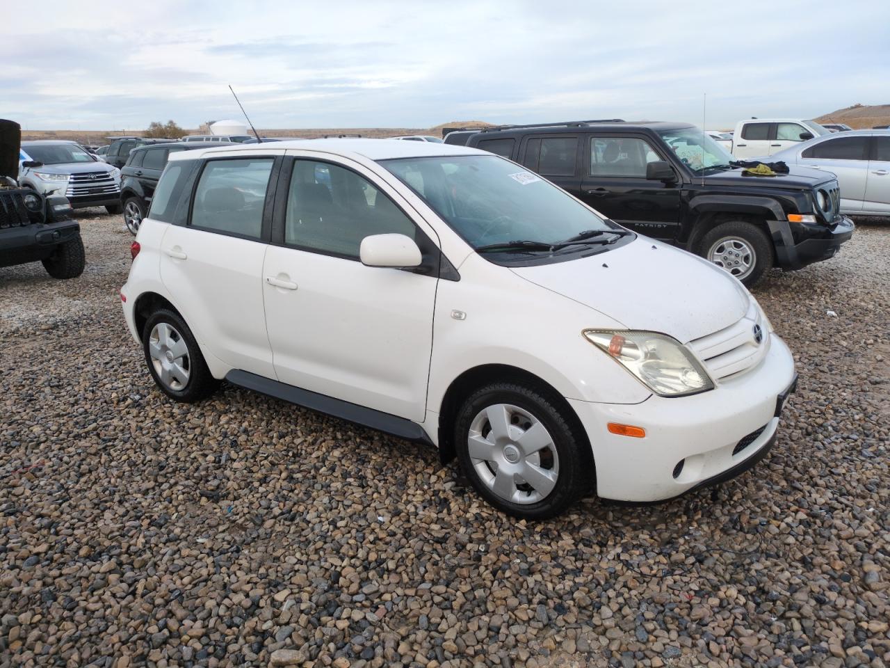 2005 Scion xA - Image 4