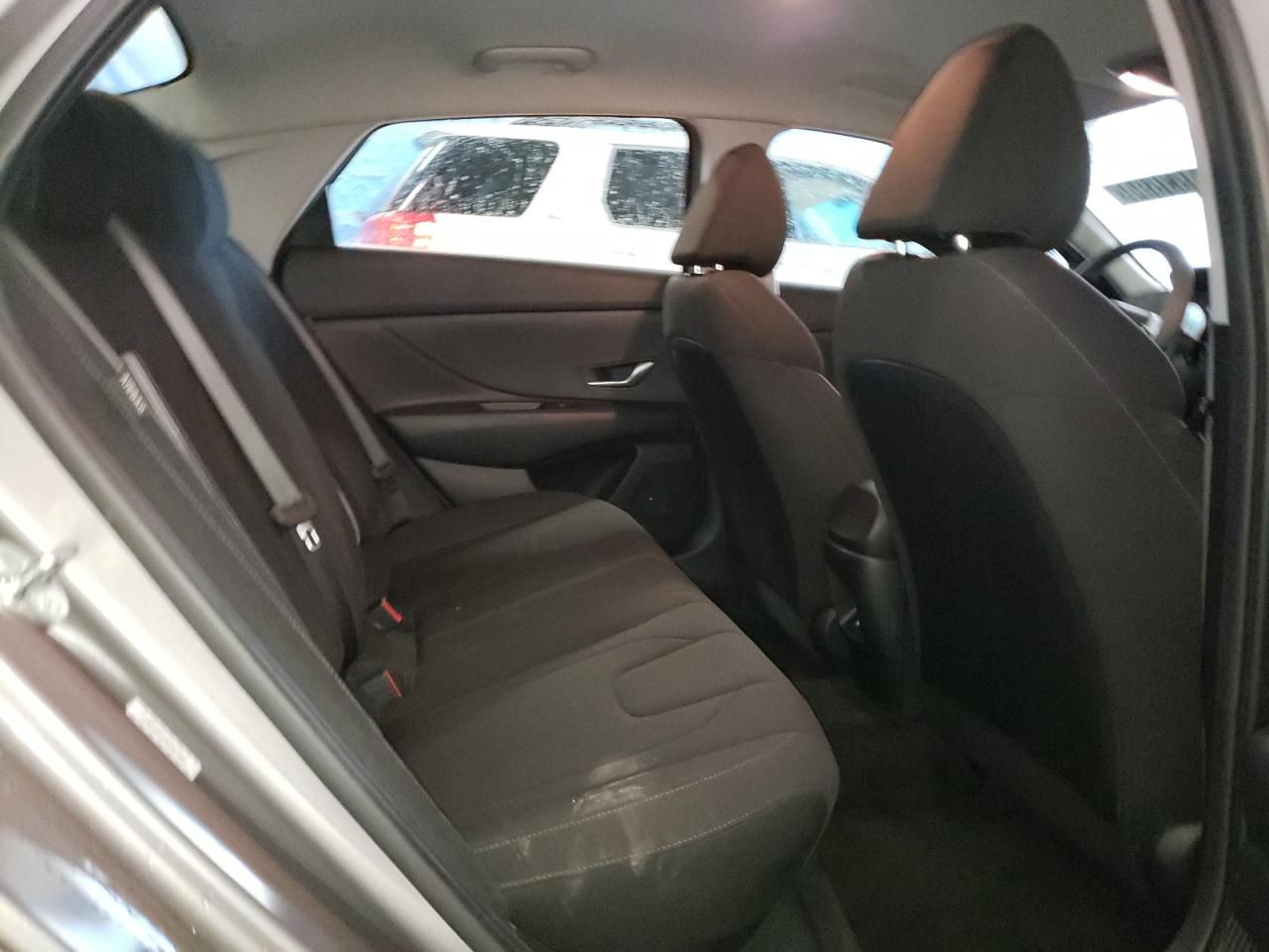 2024 Hyundai Elantra - Image 10