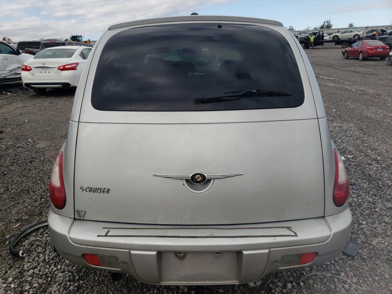 2010 Chrysler PT Cruiser - Image 6