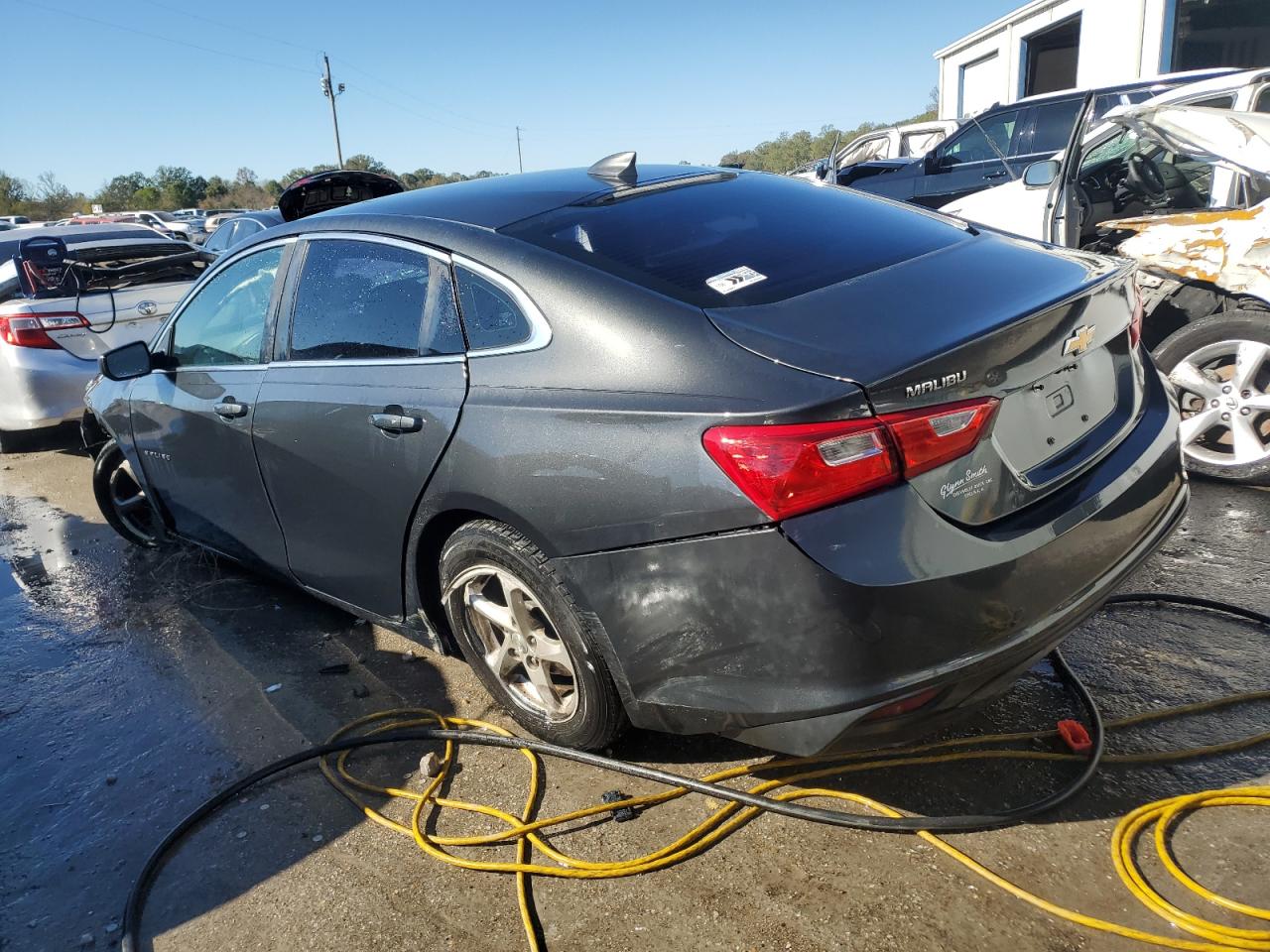 VIN 1G1ZB5ST6HF112552 2017 CHEVROLET MALIBU no.2