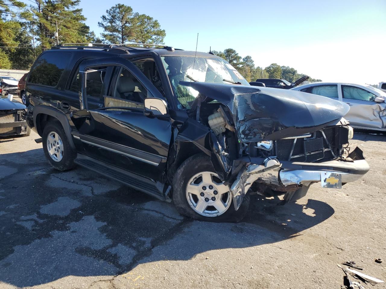 2004 Chevrolet Tahoe - Image 4